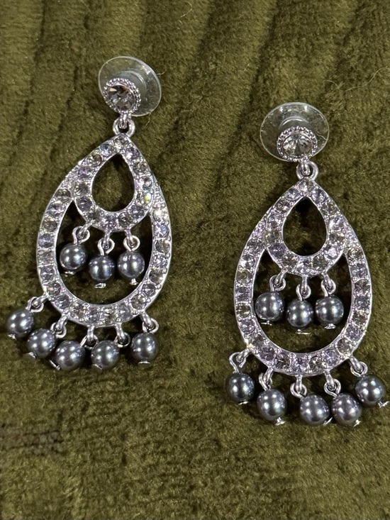 Unbranded Jewelry - Silver and Gunmetal Bead Teardrop Dangle Earrings w/ Rhinestones- Glam!